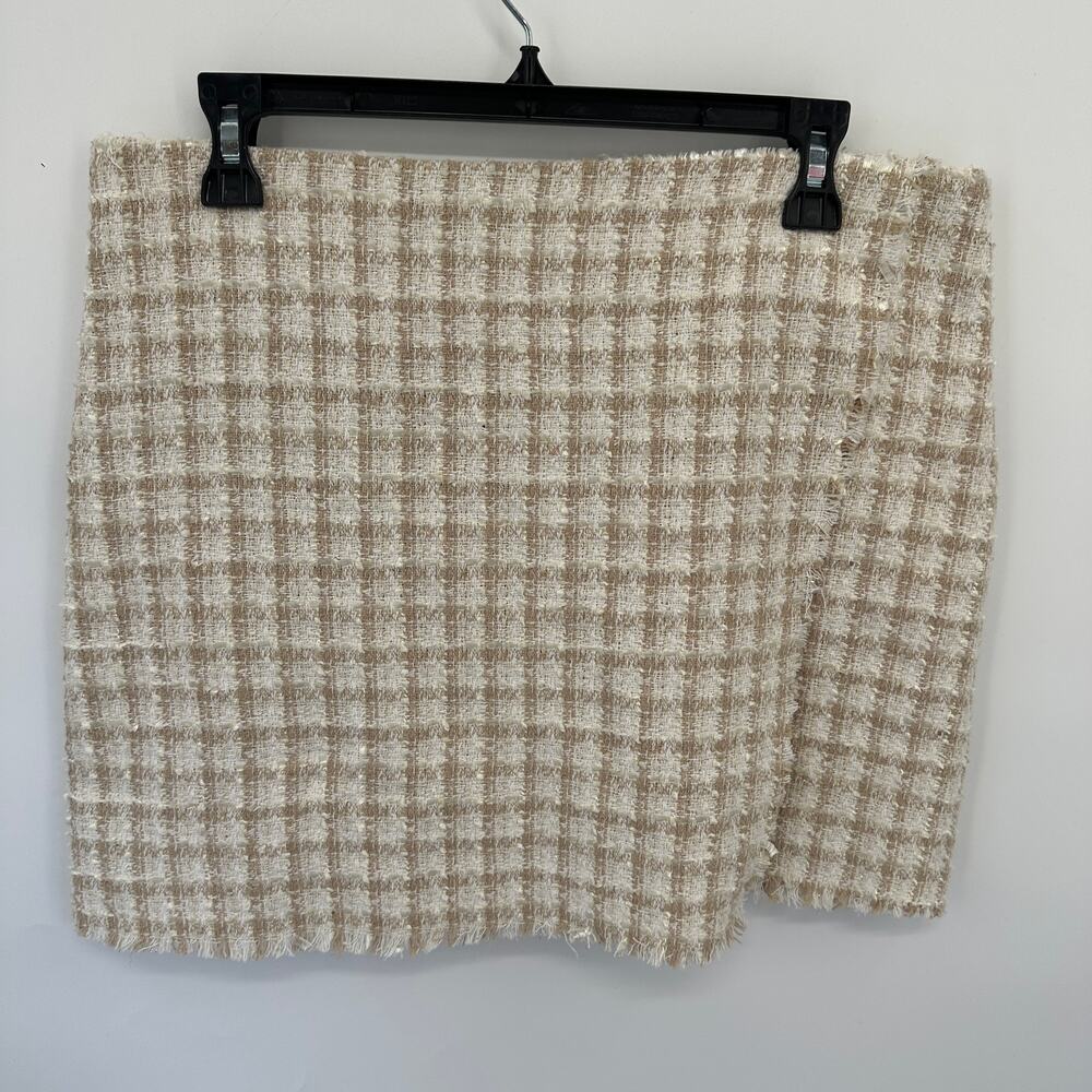 LULUS NWT Preppy Reputation Ivory Plaid Tweed Faux-Wrap Mini Skirt // XL - Picture 3 of 13
